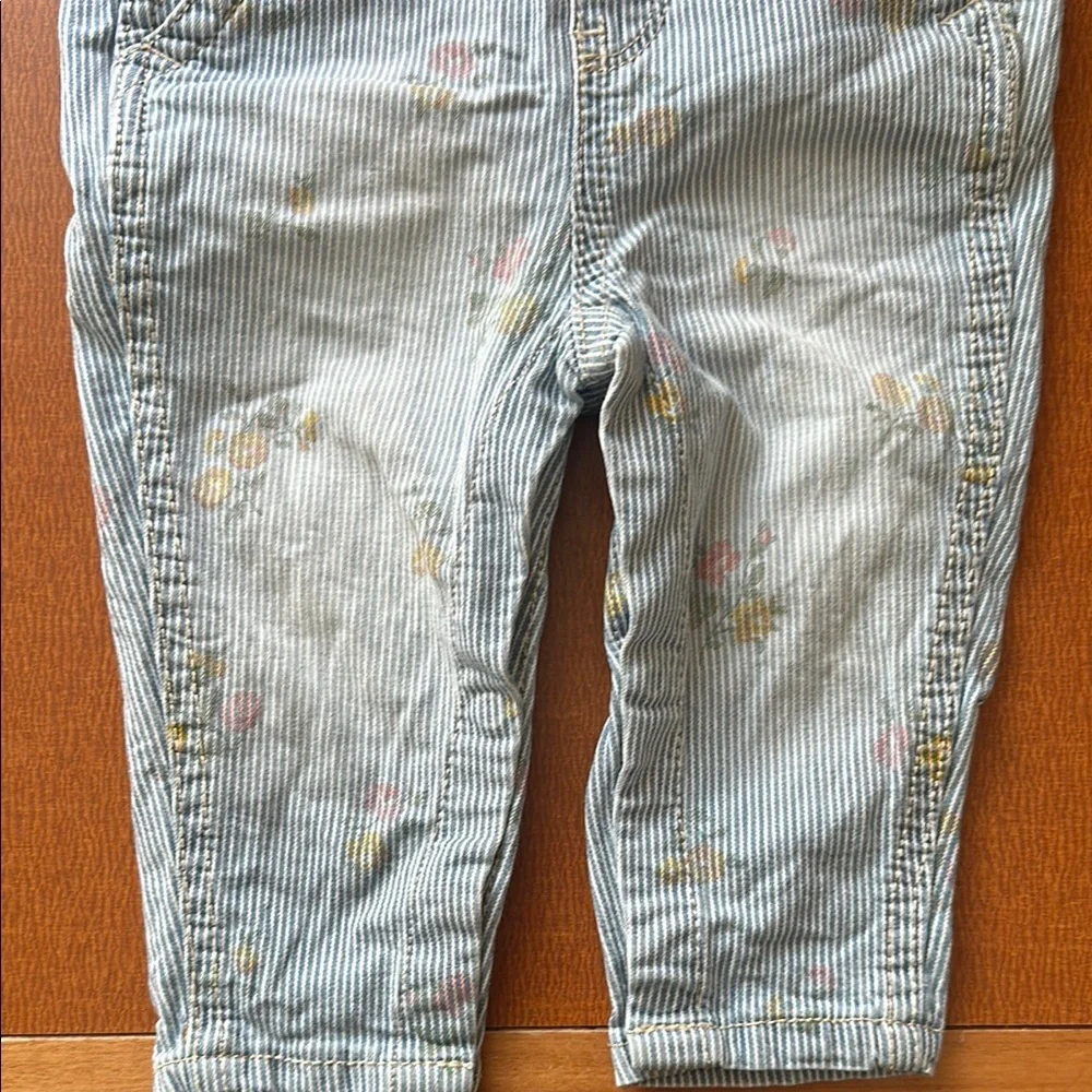 OshKosh Bgosh adorable light